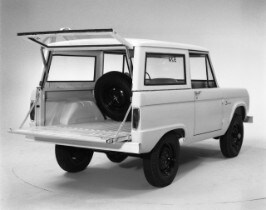 1966 Ford Bronco in Studio